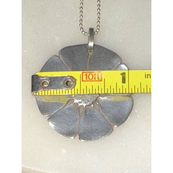 Silpada 925 Sterling Silver Daisy Flower Pendant Necklace - Picture 7 of 7